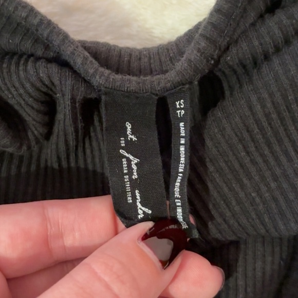 Urban Outfitters Black Halter Neck Bodysuit - Picture 11 of 11